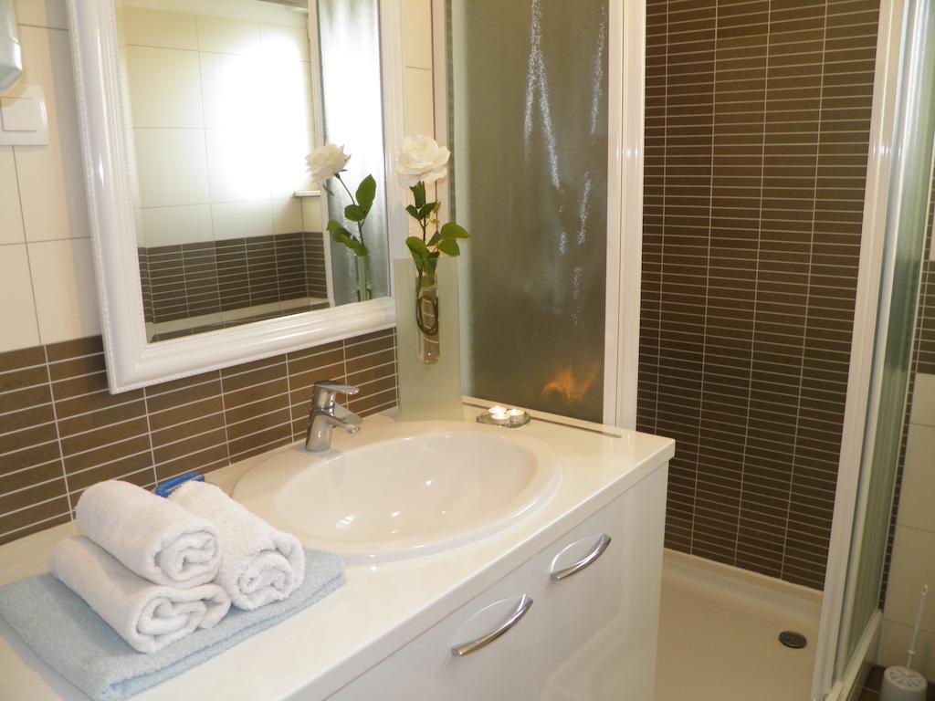 Apartments Perla Dinjiška Cameră foto