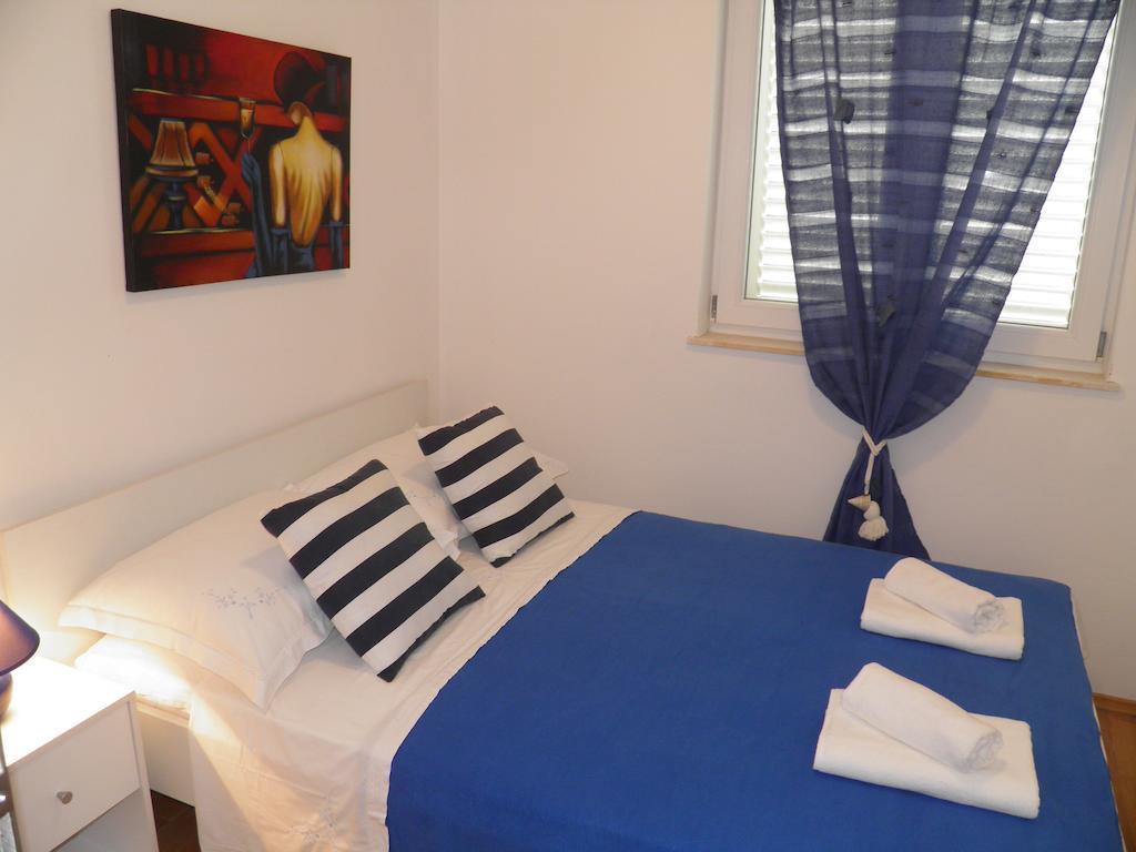 Apartments Perla Dinjiška Cameră foto
